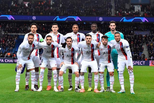 CBA球队战绩分析及焦点对决回顾（CBA战绩大盘点与焦点之战复盘）