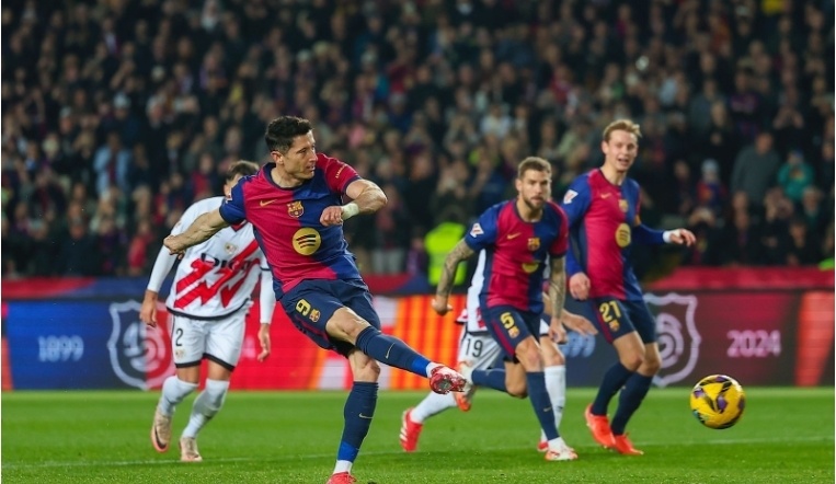 都体：两家沙特俱乐部有意迪巴拉，但球员想留在欧洲主流联赛（都体报道：两家沙特球队想签迪巴拉，球员更倾向留在欧洲主流联赛）