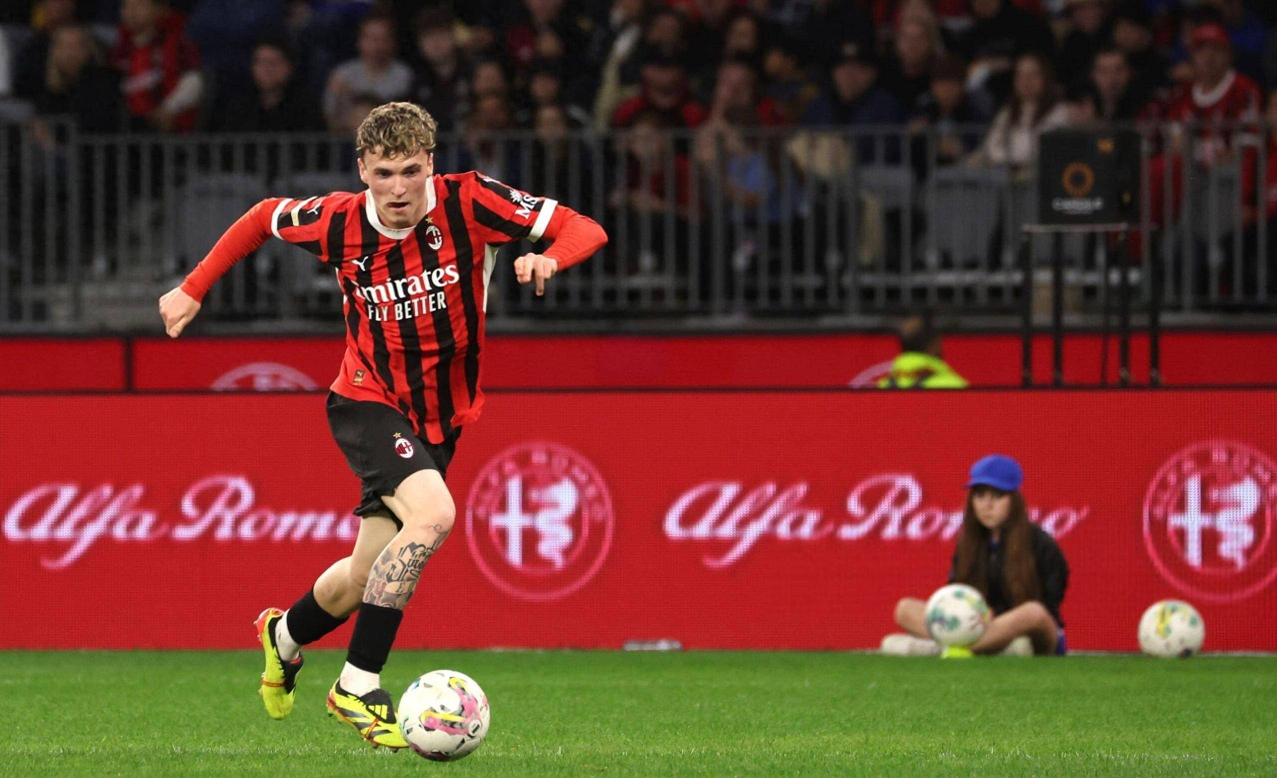 17-18赛季至今英超联赛后卫进球榜：范戴克21球第一（英超自17／18赛季至今后卫进球榜：范戴克以21球领跑）