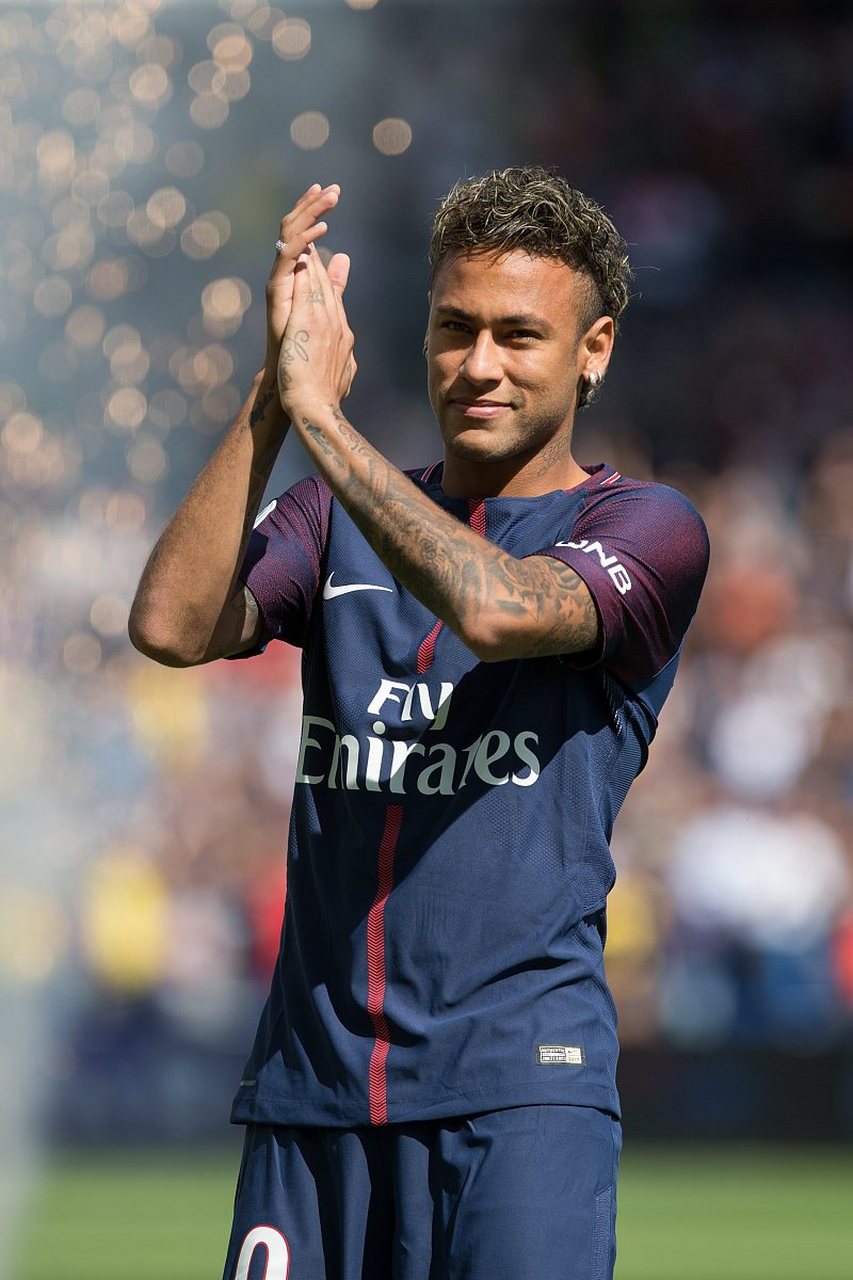 客场8连胜！掘金刷新队史客场连胜纪录（掘金豪取客场八连胜，改写队史客场连胜纪录）