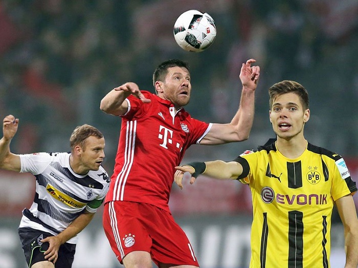 欧冠球员表现评析：C罗连续进球,（欧冠表现解读：C罗连场破门）