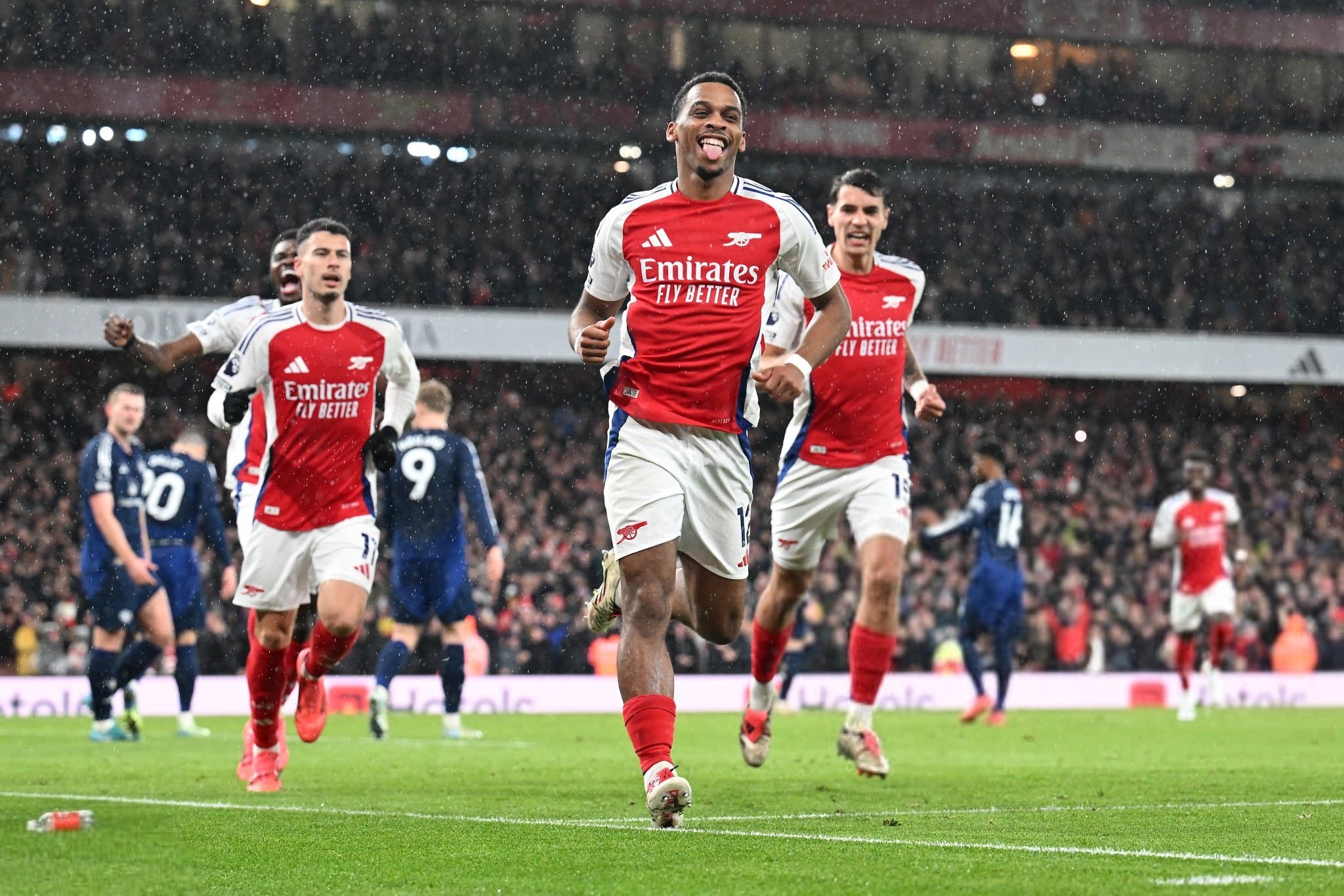 瑞士主帅：这是一个有趣的小组，我们绝对渴望晋级淘汰赛（瑞士主帅：小组看点十足，我们的目标是晋级淘汰赛）